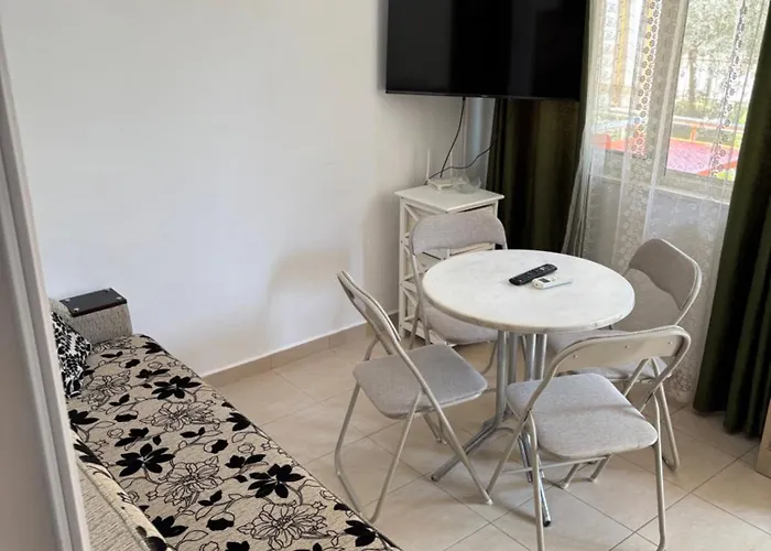 Harmony Escape アパート *